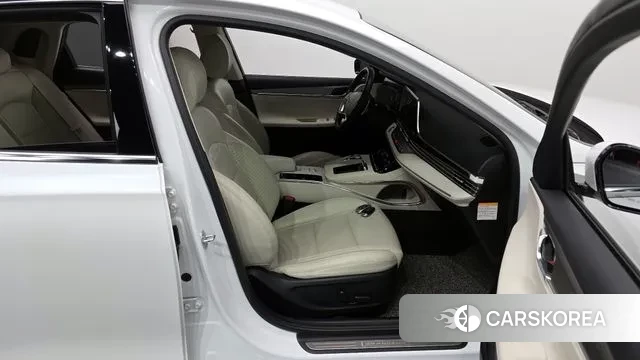 Hyundai The New Grandeur IG Hybrid 2021 Белый из Кореи, фото 2