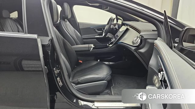 Mercedes-Benz EQE V295 2022 Черный из Кореи, фото 2