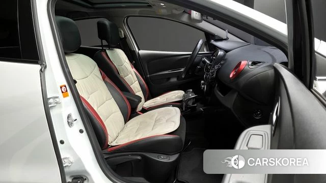 Renault Korea (Samsung) Clio 2019 Белый из Кореи, фото 2