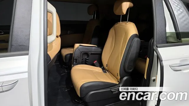 Kia Carnival 4th generation 2022 Белый из Кореи, фото 2