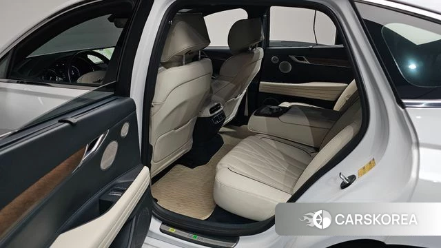 Genesis Electrified G80 (RG3) 2023 Белый из Кореи, фото 2