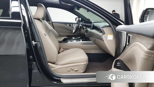 Kia K8 Hybrid 2022 Черный из Кореи, фото 2