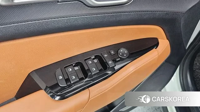 Kia Sportage 5th Generation 2021 Белый из Кореи, фото 2