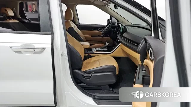 Kia Carnival 4th generation 2022 Белый из Кореи, фото 2