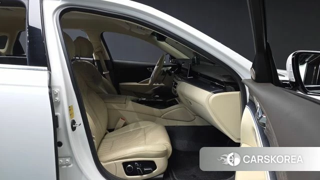 Kia The New K9 2nd generation 2021 Белый из Кореи, фото 2