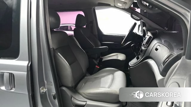 Hyundai The New Grand Starex 2019 Серебряный из Кореи, фото 2