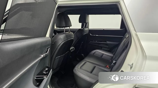 Ssangyong Torres 2023 Белый из Кореи, фото 2