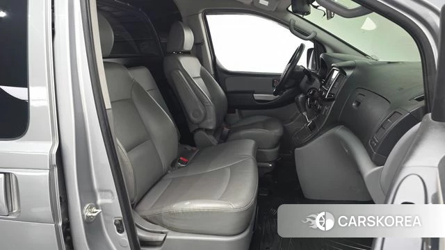Hyundai The New Grand Starex 2019 Серебряный из Кореи, фото 2