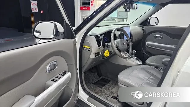 Kia Soul EV 2018 Белый из Кореи, фото 2