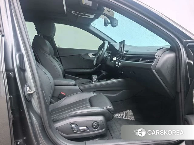 Audi A4L 2024 Темно-серый из Китая, фото 2
