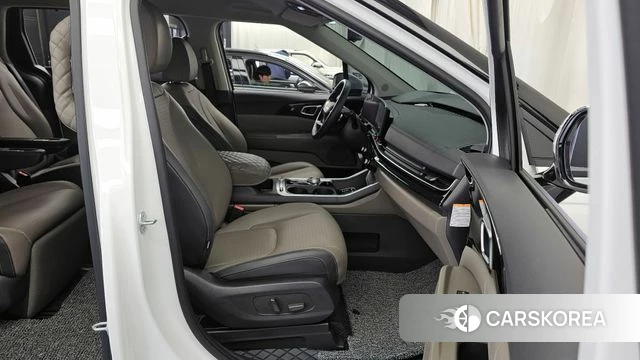 Kia The New Carnival 4th Generation 2024 Белый из Кореи, фото 2