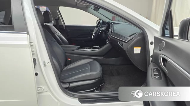 Hyundai Sonata Hybrid (DN8) 2021 Белый из Кореи, фото 2