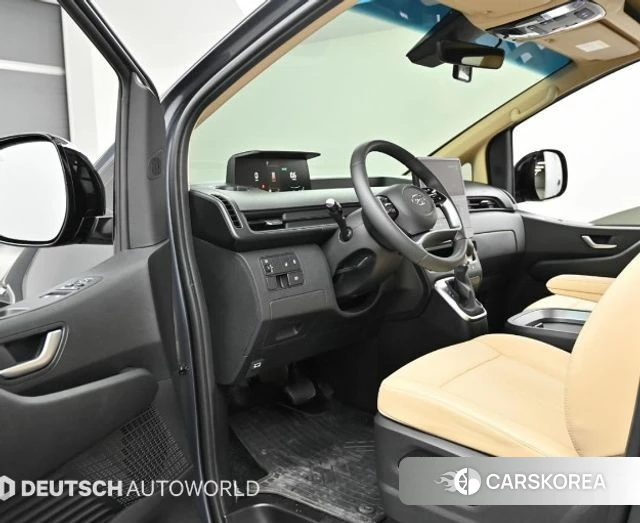 Hyundai Staria 2024 Серый из Кореи, фото 2