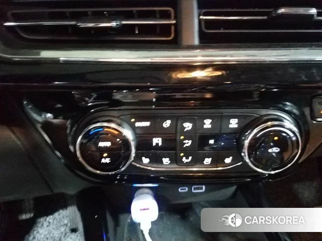 Chevrolet (GM Daewoo) Trax Crossover 2025 Черный из Кореи, фото 2