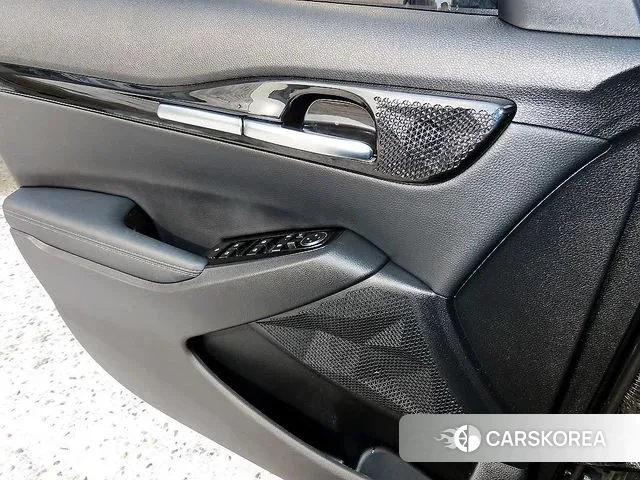 Kia The New Seltos 2023 Серый из Кореи, фото 2