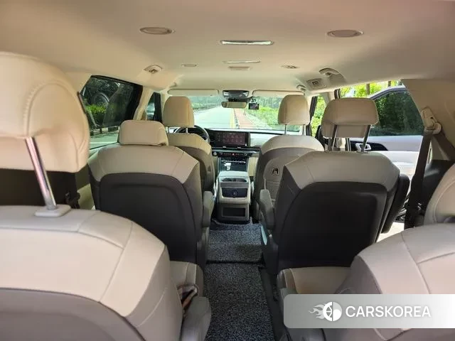 Kia Carnival 4th generation 2023 Черный из Кореи, фото 2