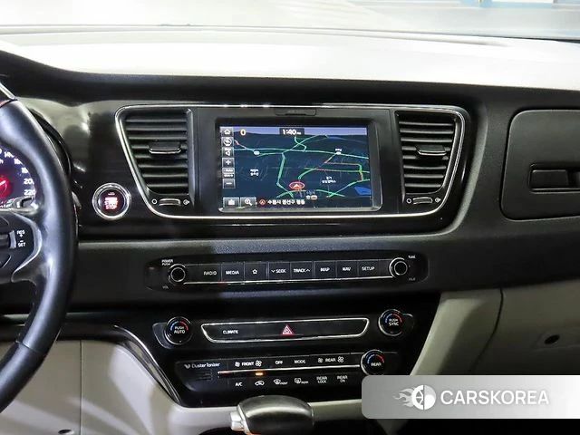 Kia The New Carnival 2018 Белый из Кореи, фото 2