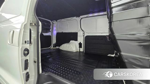 Hyundai The New Grand Starex 2018 Белый из Кореи, фото 2