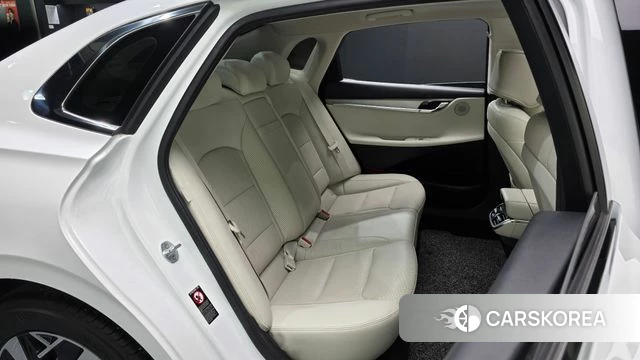 Hyundai The New Grandeur IG Hybrid 2021 Белый из Кореи, фото 2