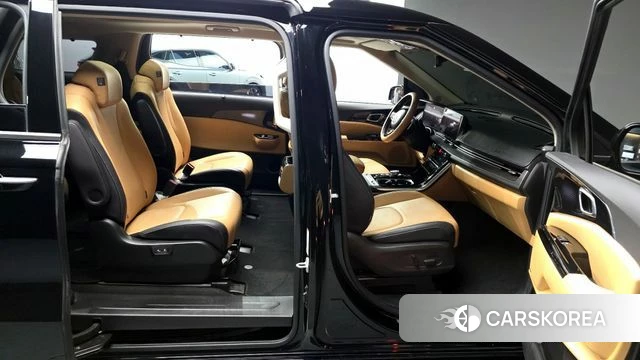 Kia Carnival 4th generation 2021 Черный из Кореи, фото 2