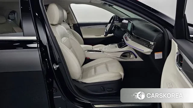 Hyundai The New Grandeur IG Hybrid 2022 Черный из Кореи, фото 2