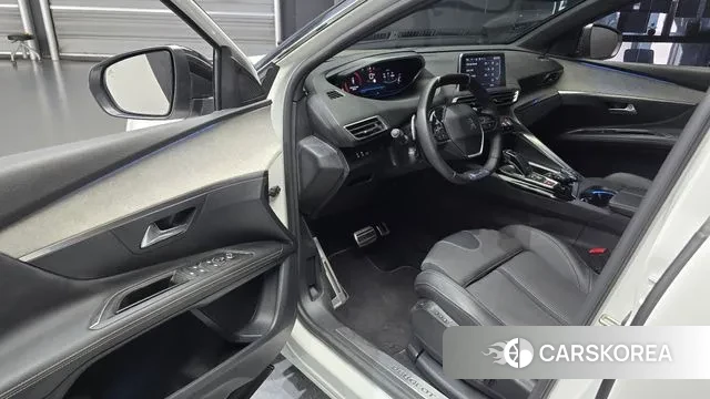 Peugeot 3008 second generation 2022 Белый из Кореи, фото 2