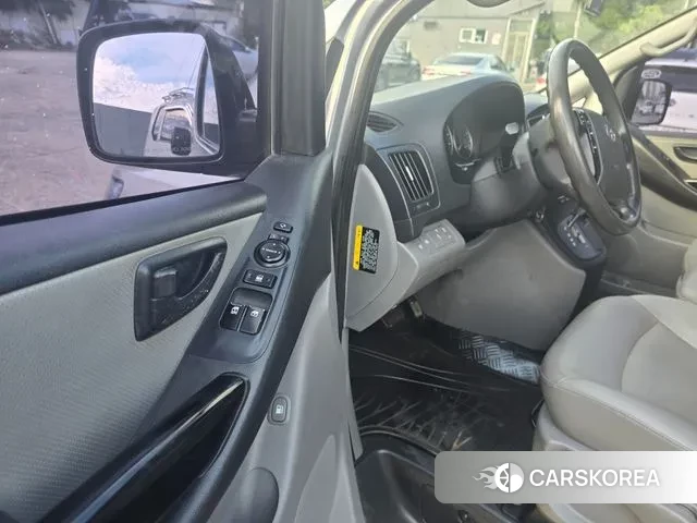 Hyundai The New Grand Starex 2019 Серебряный из Кореи, фото 2