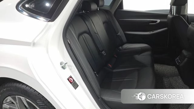 Hyundai Sonata (DN8) 2022 Белый из Кореи, фото 2