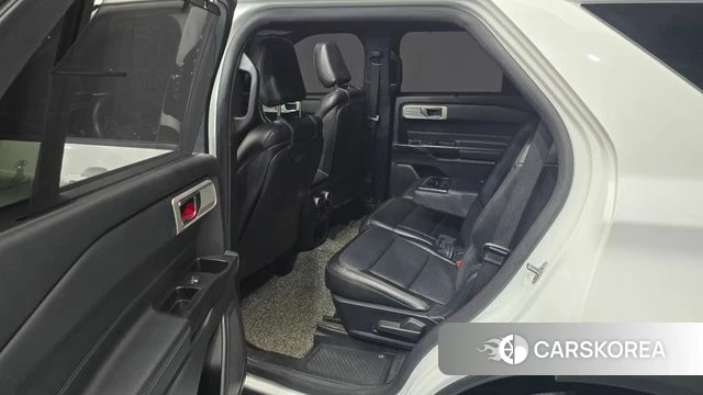 Ford Explorer 6th Generation 2020 Белый из Кореи, фото 2