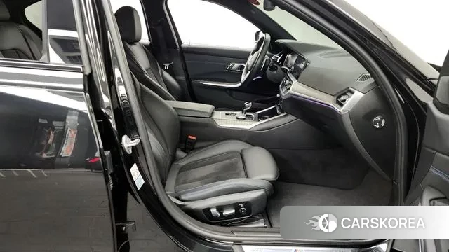 BMW 3 Series (G20) 2020 Черный из Кореи, фото 2