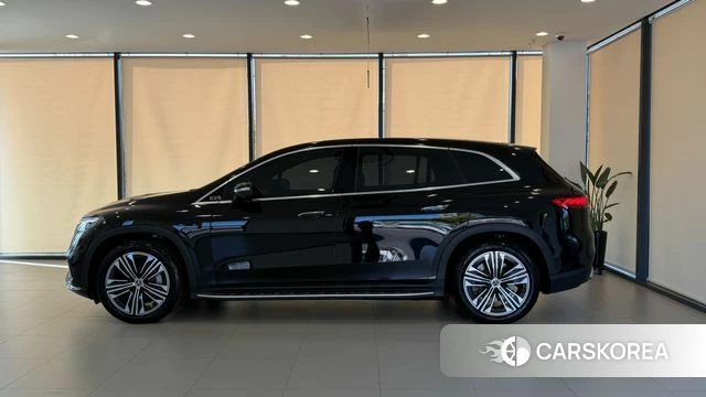 Mercedes-Benz EQS SUV X296 2025 Черный из Кореи, фото 2
