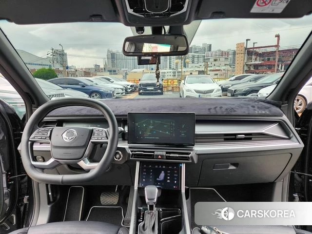 Ssangyong Torres 2023 Черный из Кореи, фото 2