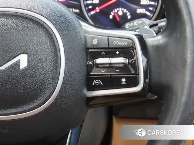 Kia Carnival 4th generation 2022 Белый из Кореи, фото 2