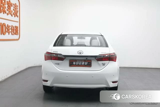 Toyota Corolla 2019 Белый из Китая, фото 2