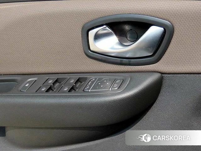 Renault Korea (Samsung) Clio 2018 Синий из Кореи, фото 2