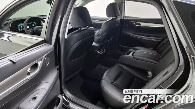 Hyundai The New Grandeur IG Hybrid 2022 Черный из Кореи, фото 2