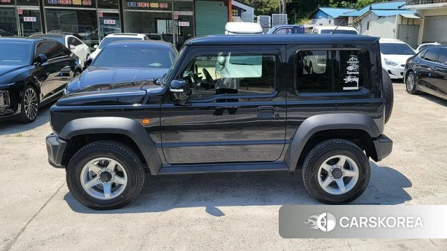 Suzuki Jimny 2023 Черный из Кореи, фото 2