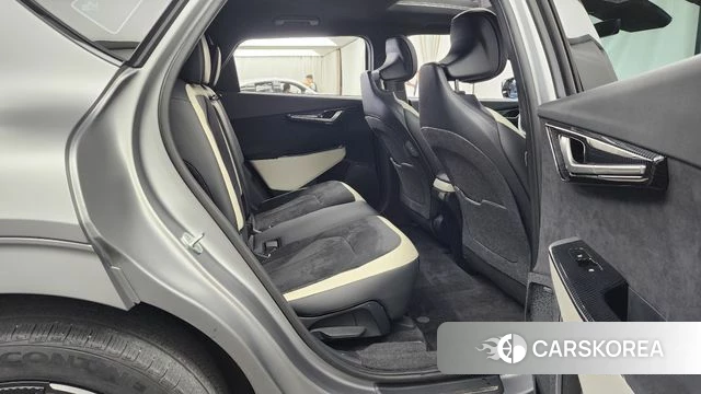 Kia EV6 2021 Серебристо-серый из Кореи, фото 2