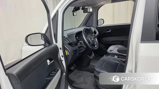 Kia The New Kia Ray 2023 Белый из Кореи, фото 2