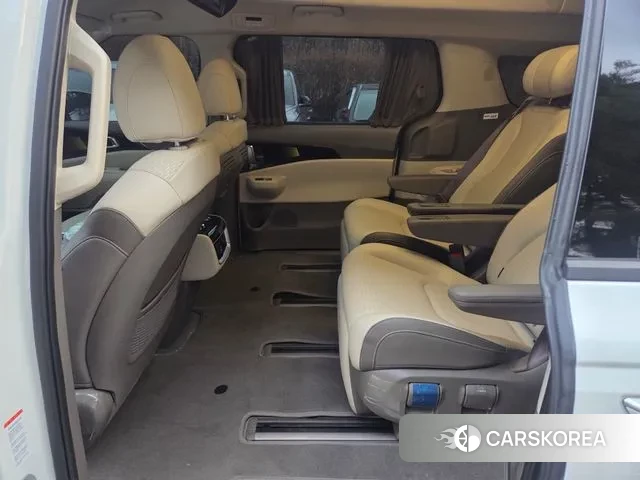 Kia The New Carnival 4th Generation 2024 Белый из Кореи, фото 2