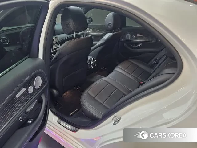 Mercedes-Benz E-Class W213 2020 Белый из Кореи, фото 2