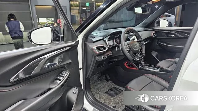 Chevrolet (GM Daewoo) Trailblazer 2021 Белый из Кореи, фото 2