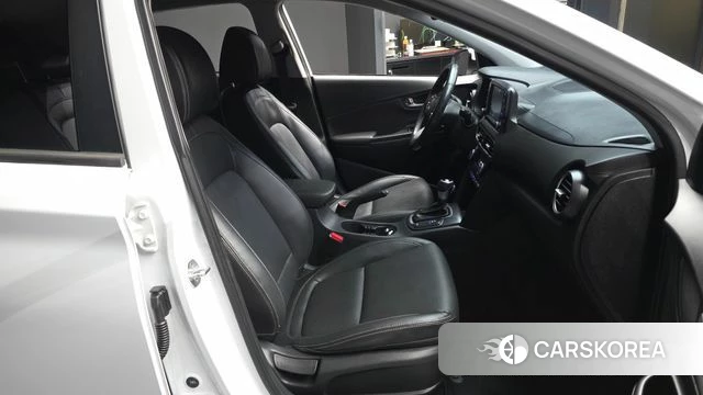 Hyundai Kona 2018 Белый из Кореи, фото 2