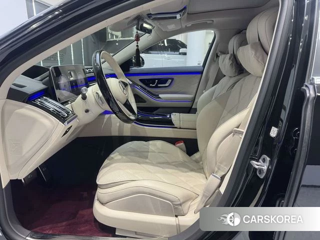 Mercedes-Benz Maybach S-class 2024 Черный из Китая, фото 2