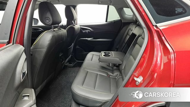 Chevrolet (GM Daewoo) Trax Crossover 2023 Красный из Кореи, фото 2