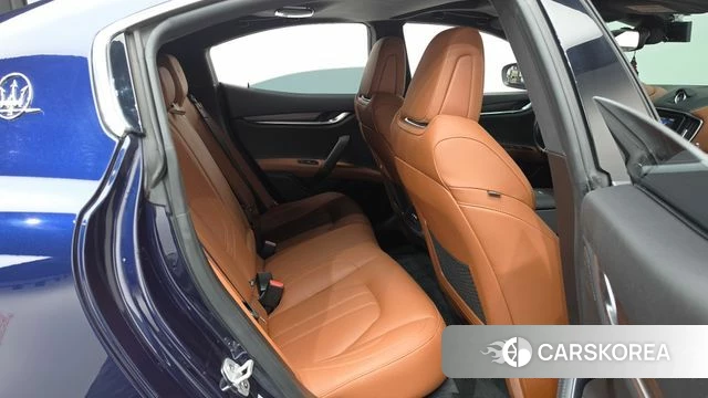 Maserati Ghibli 2020 Синий из Кореи, фото 2