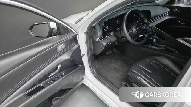 Hyundai Avante (CN7) 2021 Белый из Кореи, фото 2