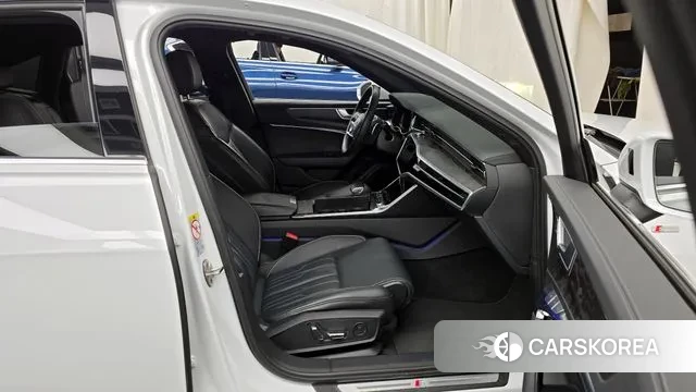 Audi A6 (C8) 2022 Белый из Кореи, фото 2