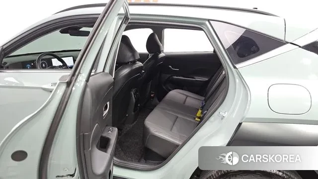 Hyundai Kona Hybrid (SX2) 2024 Цвет галактики из Кореи, фото 2