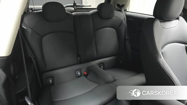 Mini Cooper 2022 Черный из Кореи, фото 2